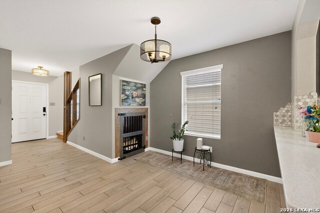 Image 9 of 40 For 10911 Rustic Spoke