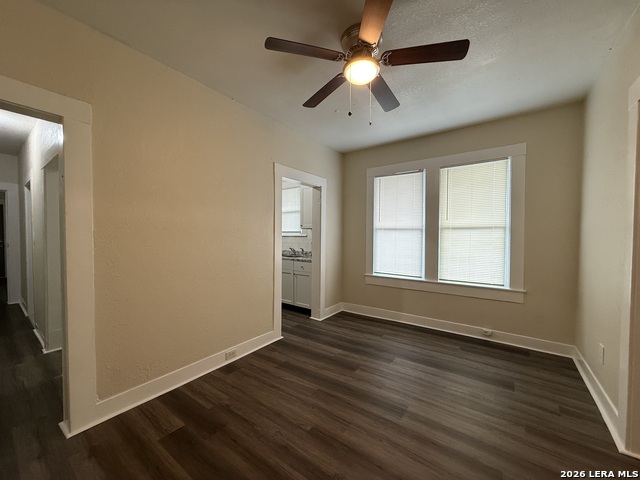 Image 5 of 17 For 318 Denver Blvd  2