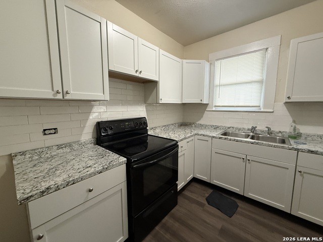 Image 9 of 17 For 318 Denver Blvd  2