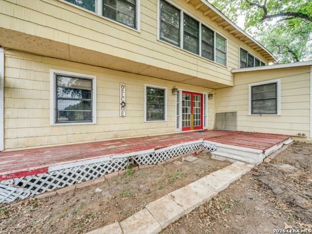 Image 4 of 25 For 120 Center Creek Drive