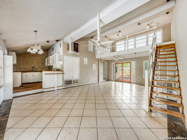 Image 6 of 25 For 120 Center Creek Drive