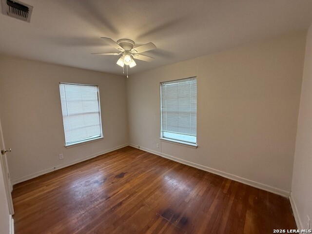 Image 12 of 14 For 539 Radiance Ave