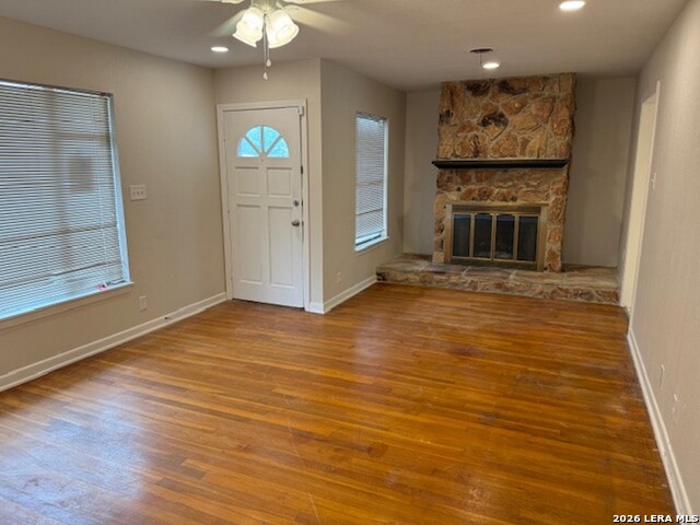 Image 3 of 14 For 539 Radiance Ave