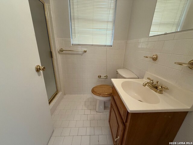 Image 7 of 14 For 539 Radiance Ave