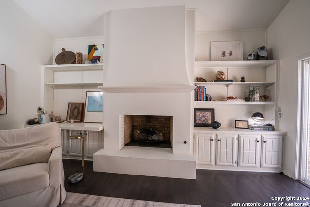 Image 18 of 41 For 16814 Turkey Point St