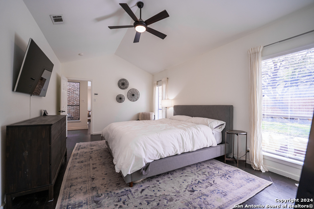 Image 22 of 41 For 16814 Turkey Point St