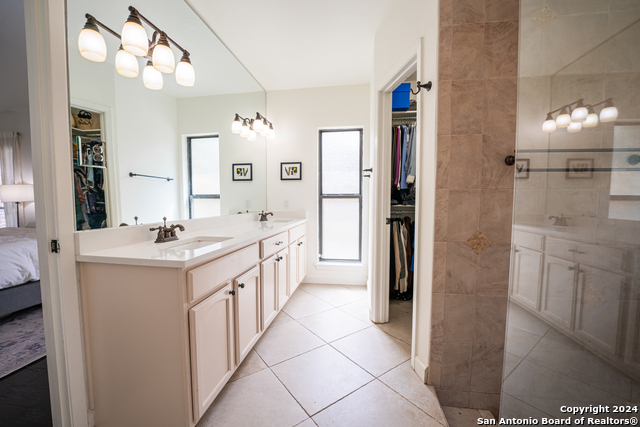 Image 24 of 41 For 16814 Turkey Point St