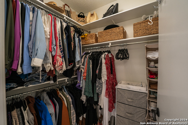 Image 28 of 41 For 16814 Turkey Point St