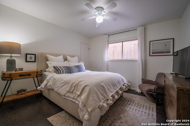 Image 36 of 41 For 16814 Turkey Point St