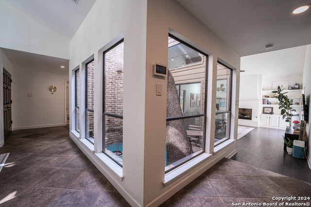 Image 5 of 41 For 16814 Turkey Point St