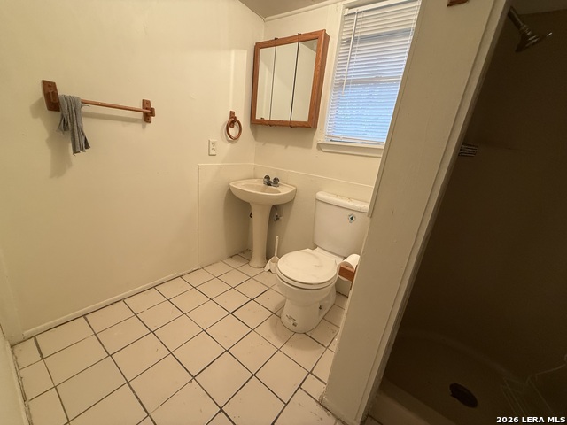 Image 36 of 36 For 374 Meredith