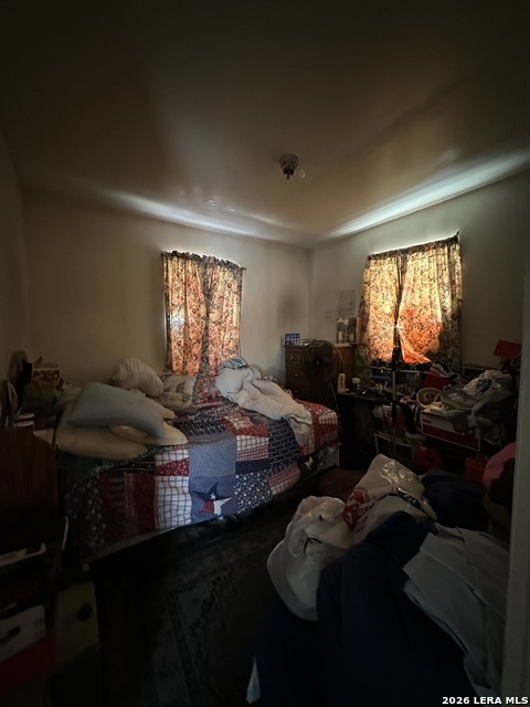 Image 11 of 15 For 3130 Golden Ave