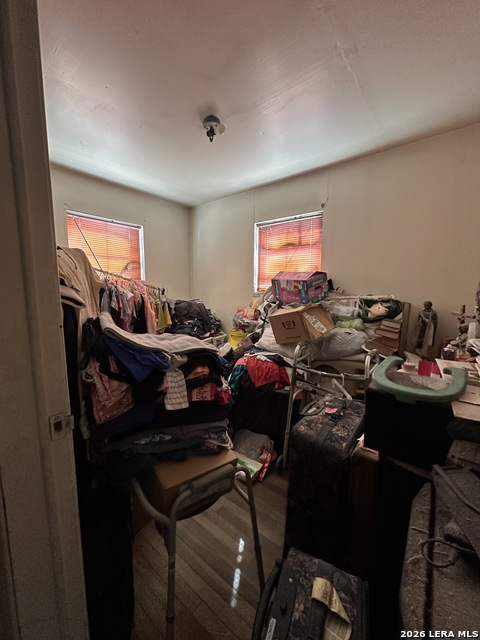 Image 12 of 15 For 3130 Golden Ave