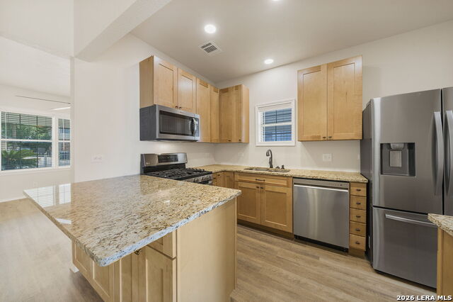 Image 10 of 34 For 1321 Waverly Ave