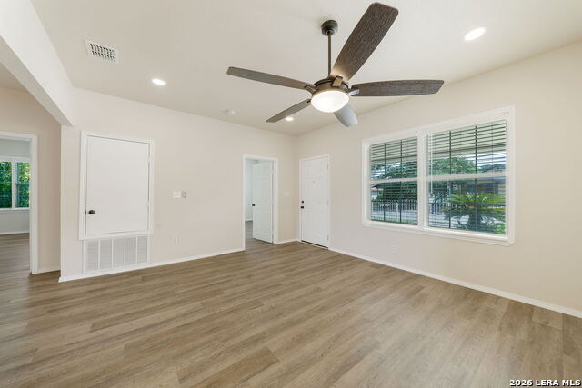 Image 6 of 34 For 1321 Waverly Ave