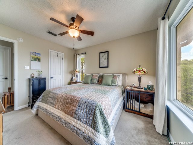 Image 18 of 29 For 101 Mountain Top Dr