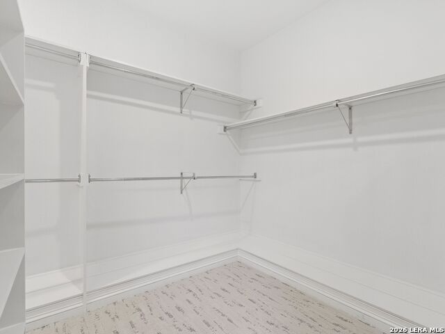 Image 48 of 75 For 20 Carriage Hls