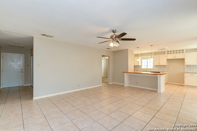 Image 6 of 25 For 7507 Echo Trail