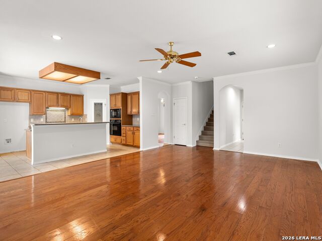 Image 14 of 36 For 16426 Chase Oak