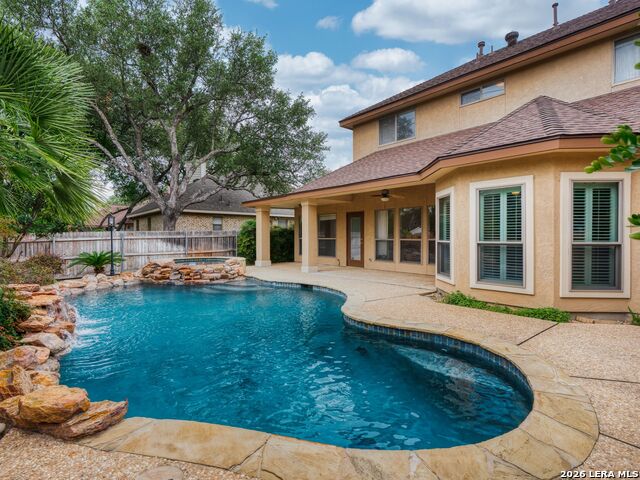 Image 33 of 36 For 16426 Chase Oak