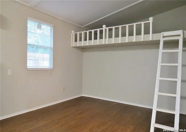 Image 4 of 4 For 333 Torrey St E B