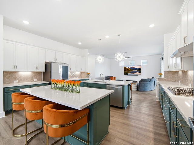 Image 14 of 63 For 532 Caliban  