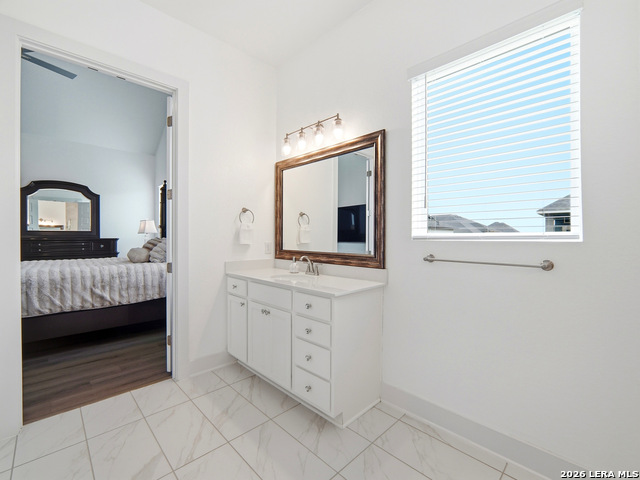 Image 42 of 63 For 532 Caliban  