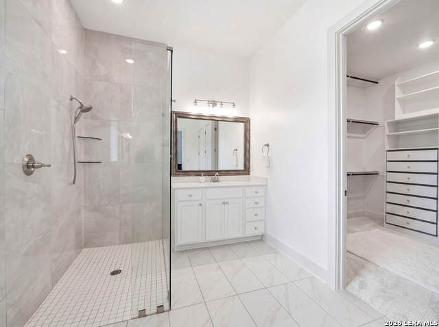 Image 44 of 63 For 532 Caliban  