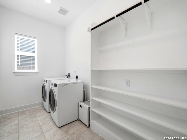 Image 45 of 63 For 532 Caliban  