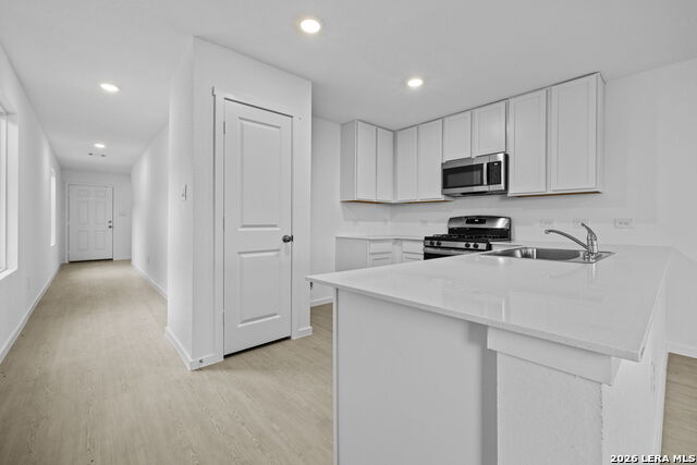 Image 12 of 22 For 12619 Kathleen St