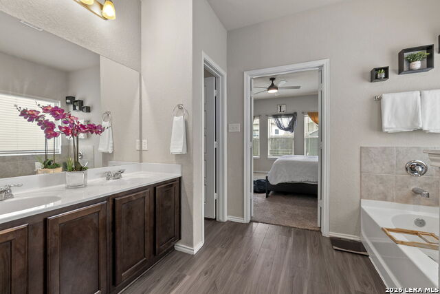 Image 12 of 39 For 9219 Yaya Rd