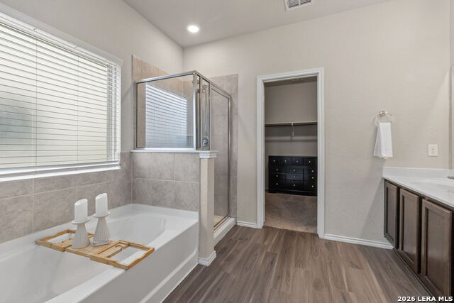 Image 13 of 39 For 9219 Yaya Rd