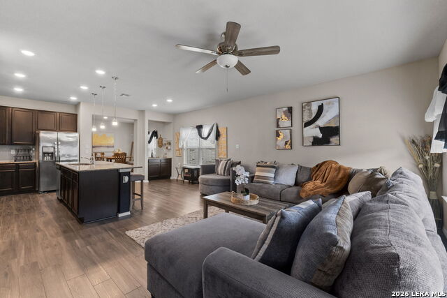 Image 9 of 39 For 9219 Yaya Rd