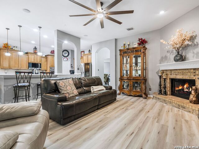 Image 18 of 28 For 9803 Selbourne Lane