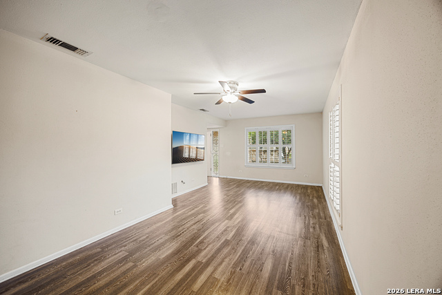 Image 11 of 34 For 6231 Farragut Dr