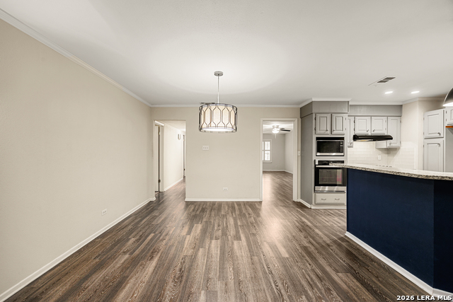 Image 14 of 34 For 6231 Farragut Dr