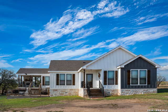 Listing photo id 0 for 208 Well Pad Rd