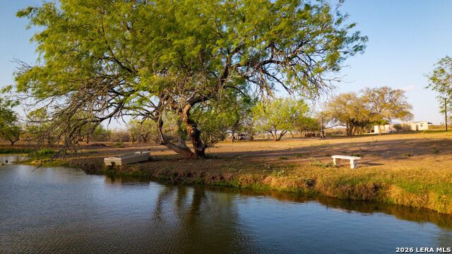 Listing photo id 25 for 208 Well Pad Rd