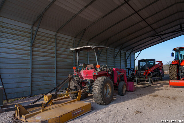 Listing photo id 26 for 208 Well Pad Rd