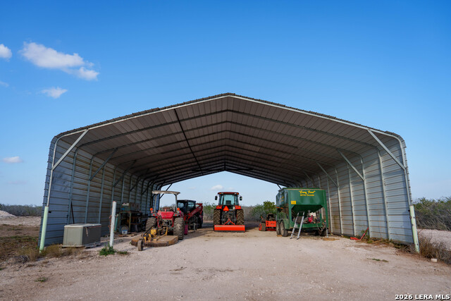 Listing photo id 28 for 208 Well Pad Rd