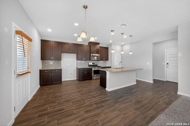 Image 18 of 38 For 14640 Sweet Clover