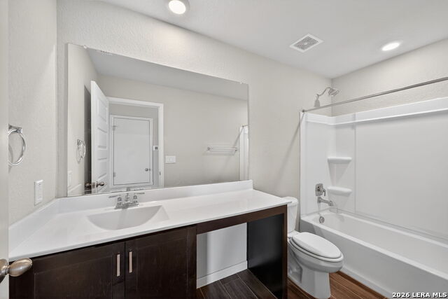 Image 28 of 38 For 14640 Sweet Clover