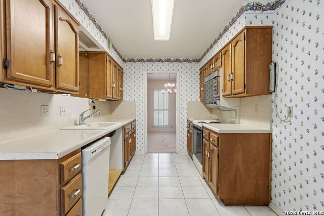 Image 15 of 31 For 10315 Luzon Dr