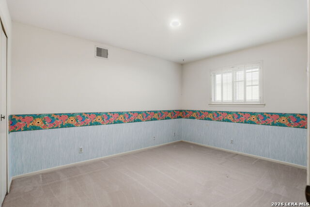 Image 22 of 31 For 10315 Luzon Dr