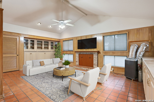 Image 5 of 31 For 10315 Luzon Dr