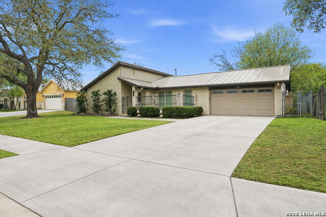 Image 6 of 31 For 10315 Luzon Dr