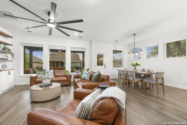 Image 12 of 54 For 12458 Diagon Alley