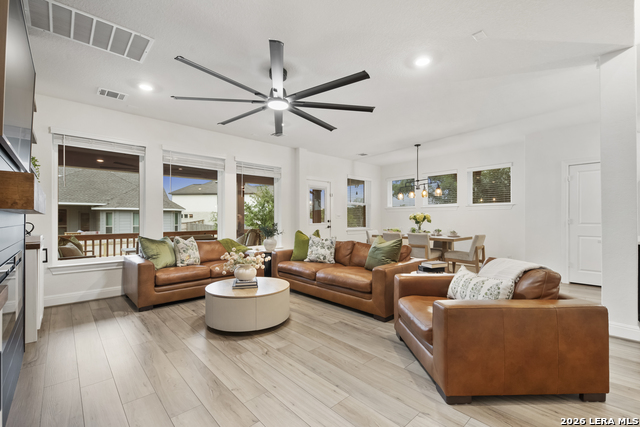 Image 24 of 54 For 12458 Diagon Alley