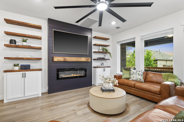 Image 7 of 54 For 12458 Diagon Alley