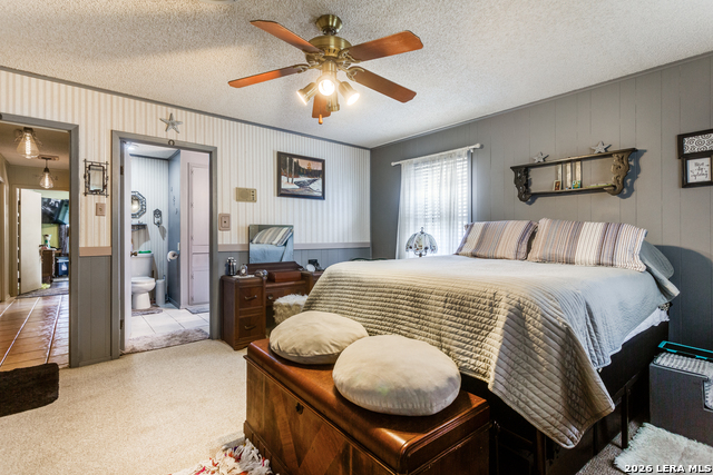 Image 19 of 38 For 8910 Forest Trl